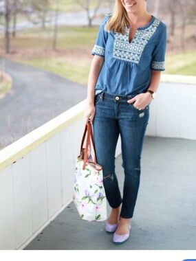 Vineyard Vines Chambray Embroidered Blouse